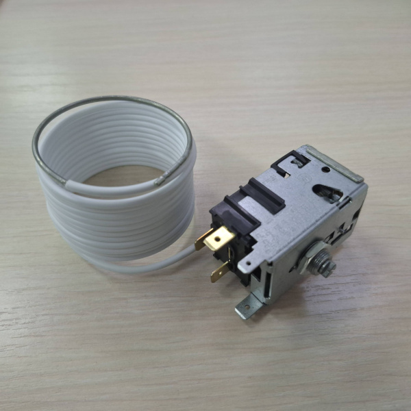 390524R23591K22L1082 Термостат испарителя Brema (Ranco)