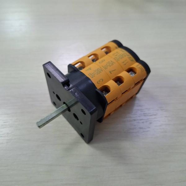 ПЕРЕКЛЮЧАТЕЛЬ ДЛЯ ПЛИТЫ TATRA TER.47 413535